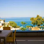 Rose Luxury Apartment Vlore, Full Sea View !